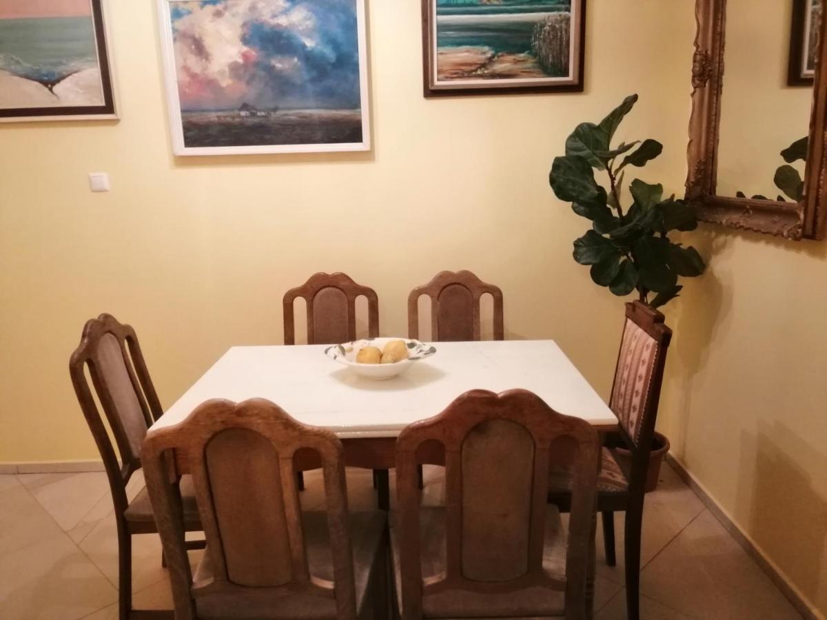 Vízaknai Apartmanház Székesfehérvár Esterno foto